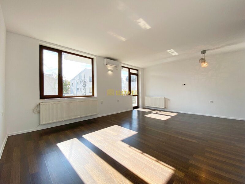 Aviatiei, metrou Aurel Vlaicu, vila P+2E, pod, 5 camere, 3 bai, curte 155 mp